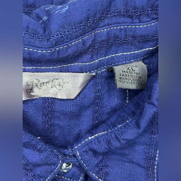 Rock 47 navy blue embroidered/studded button down sz XL - Picture 3 of 7